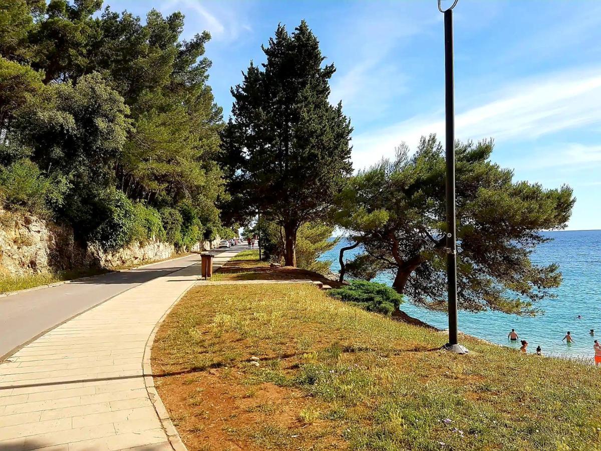 Apartment Mon Chéri-located in a quiet neighbourhood near beaches FREE PARKING Pula Exterior foto